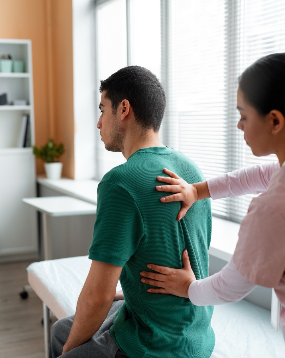 mobile medical corporation athletic trainer working with industrial athlete occupational employee 